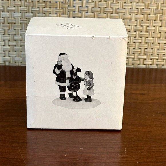 ๐๐HP๐Department 56 "Tis The Season" Heritage Village Bell Ringing Santa - Picture 10 of 10